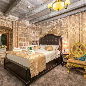 Heritage Palace Varos - Mag Quaint&elegant Boutique Split