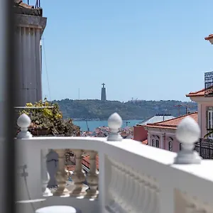 Montecarmo12 - Design Boutique Hotel Lisboa